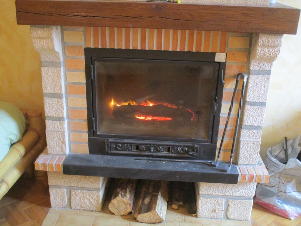 Gite Le Bourgneuf Fresnay-sur-Sarthe Eksteriør bilde